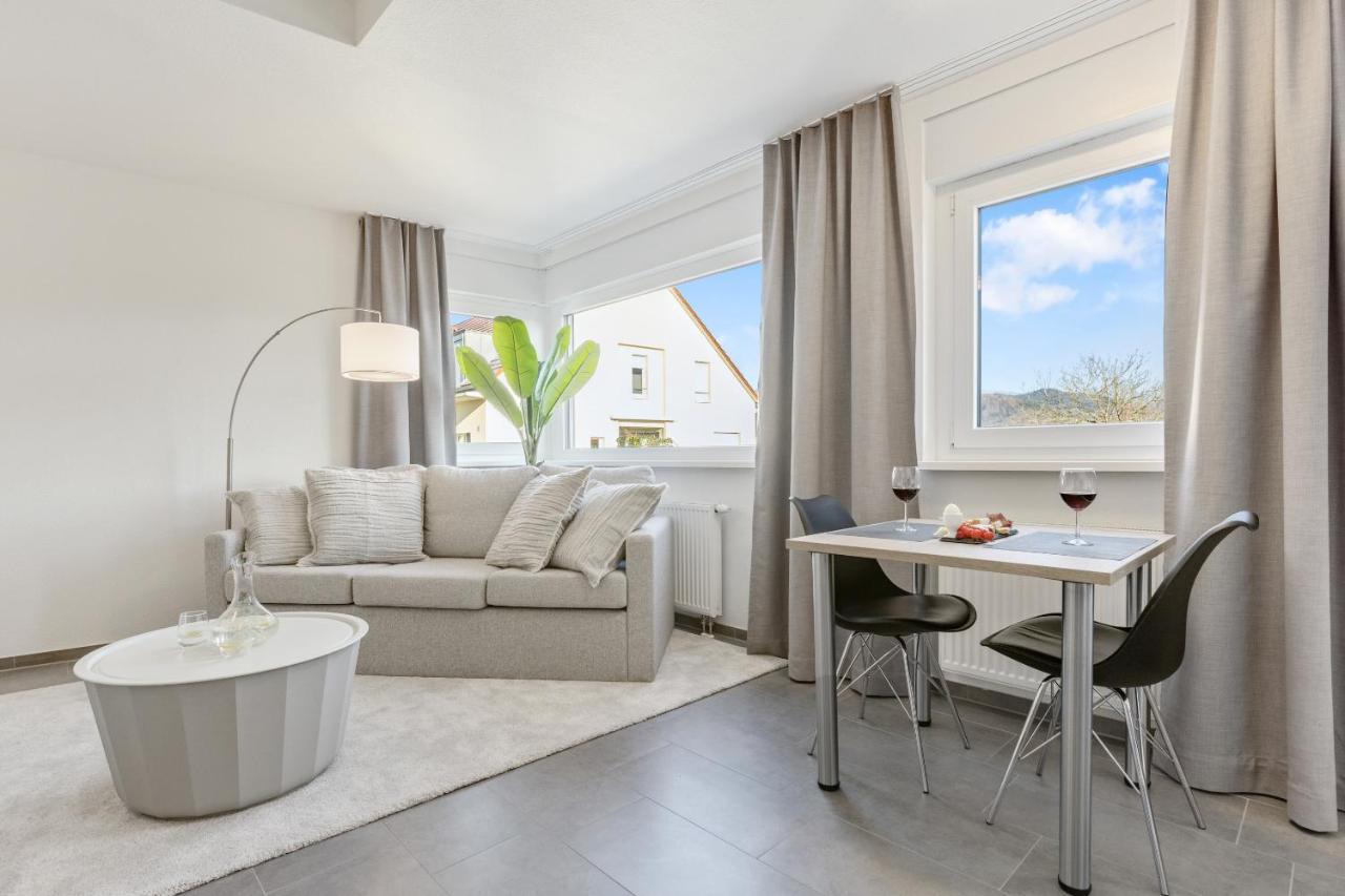 Empire Living: Denzlingen Marktplatz Exterior photo
